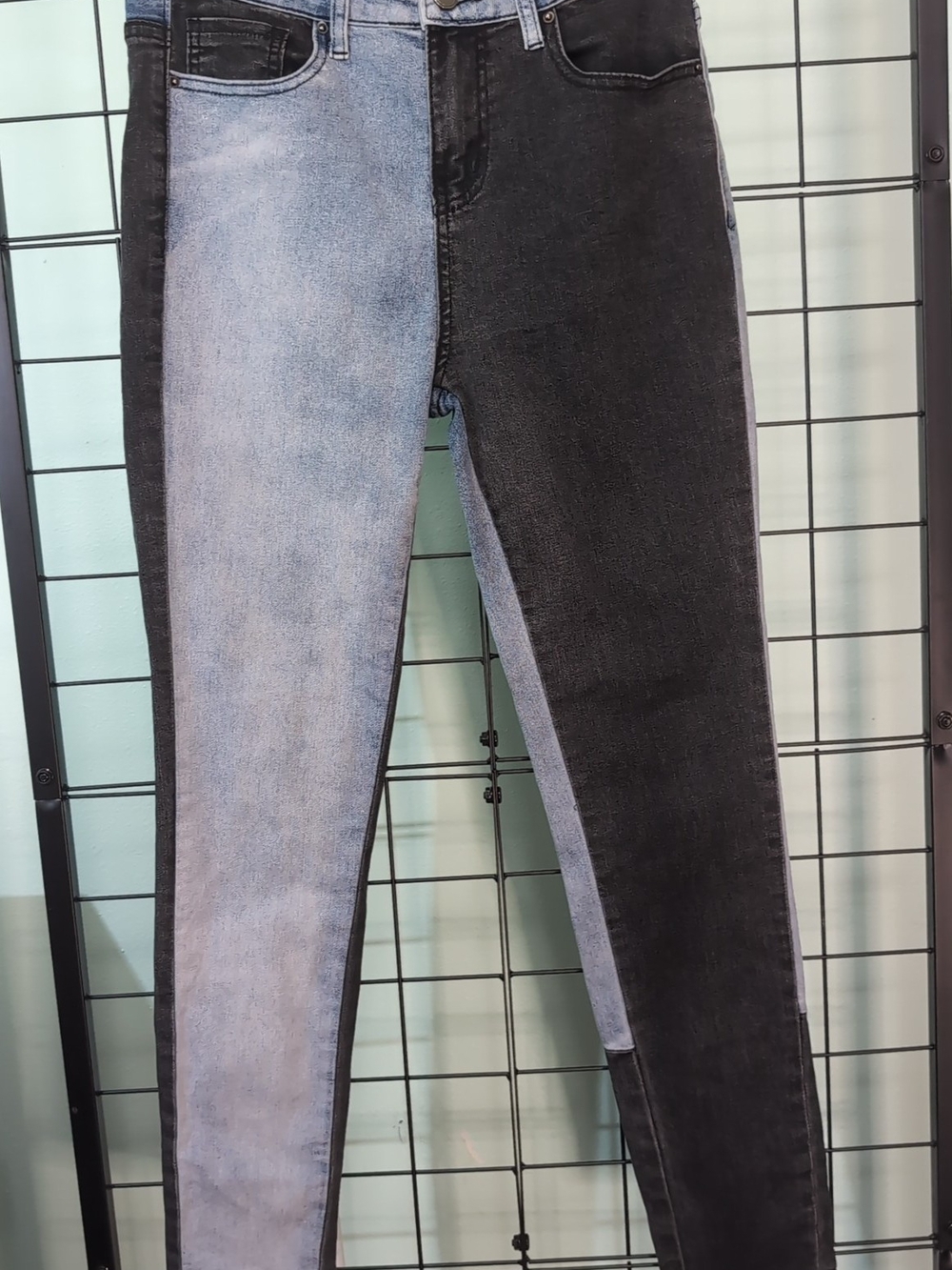Fashion Nova Size 15 Two Tone Skinny Jeans Black Blue 14.5x27